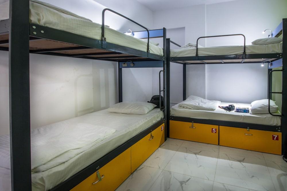 Backpackers Villa Mumbai Hostel